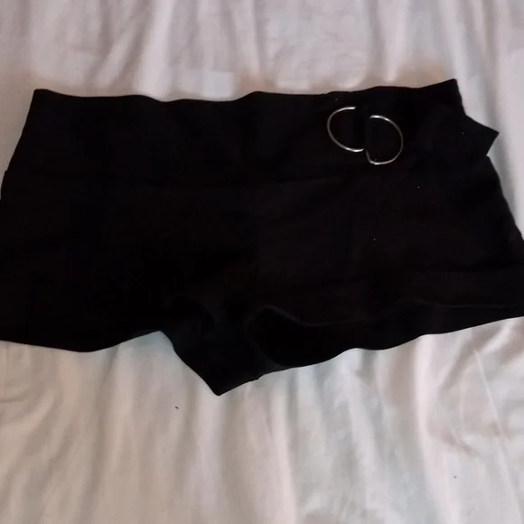 Women's Wet seal Highwaste Vintage Shorts - Picture 1 of 3